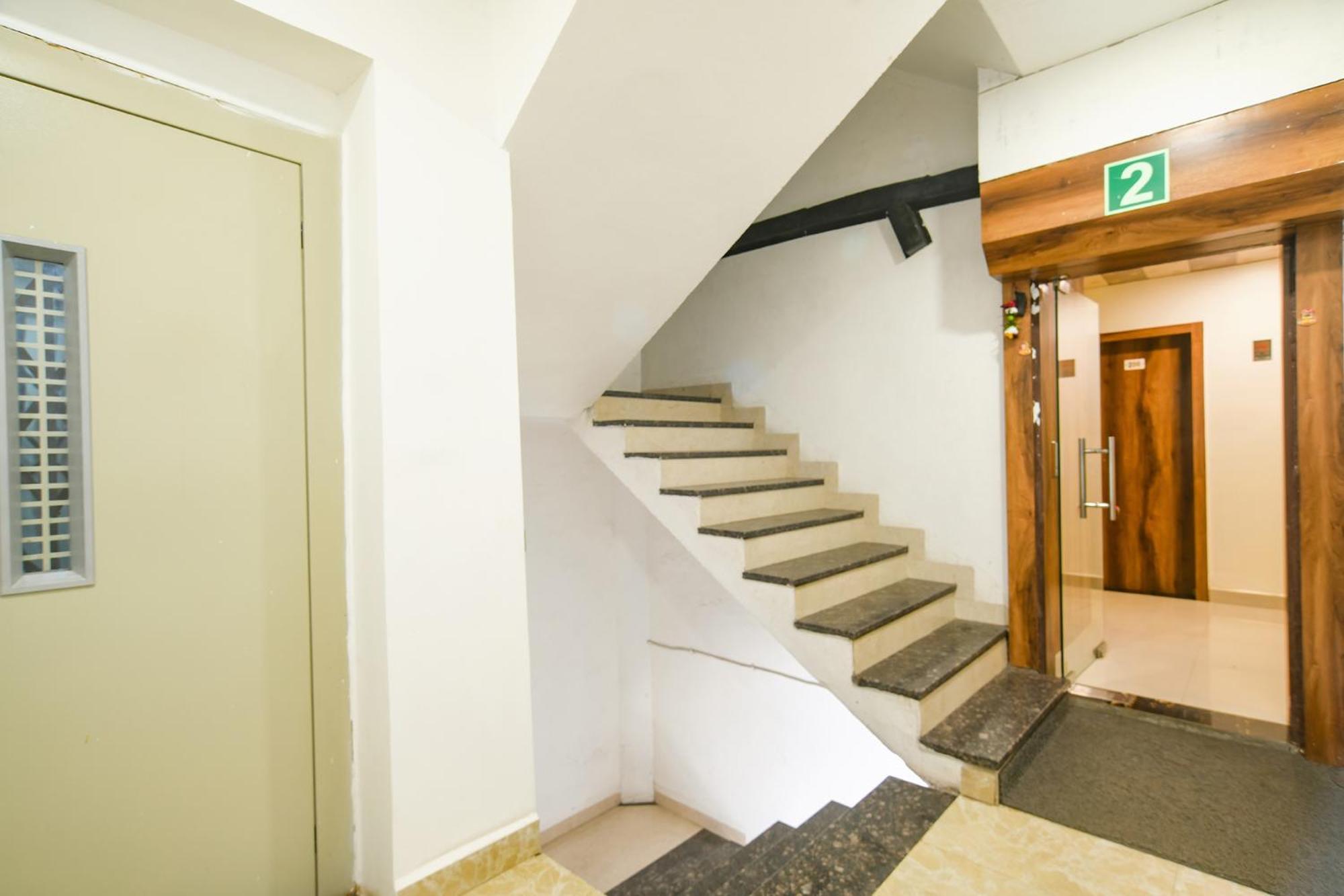 Fabexpress The King Palace Indore Exterior photo
